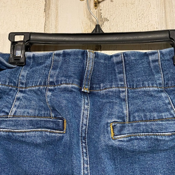 Boden Blue Primrose Patch Pocket Jeans 31W - Picture 8 of 11